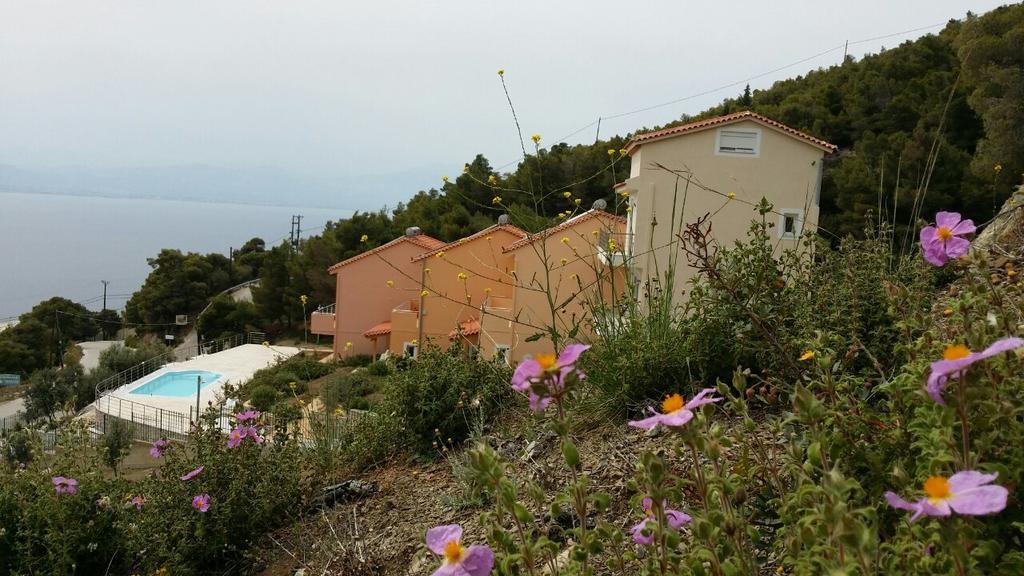 Aegean View Villa Loutraki  Exterior photo